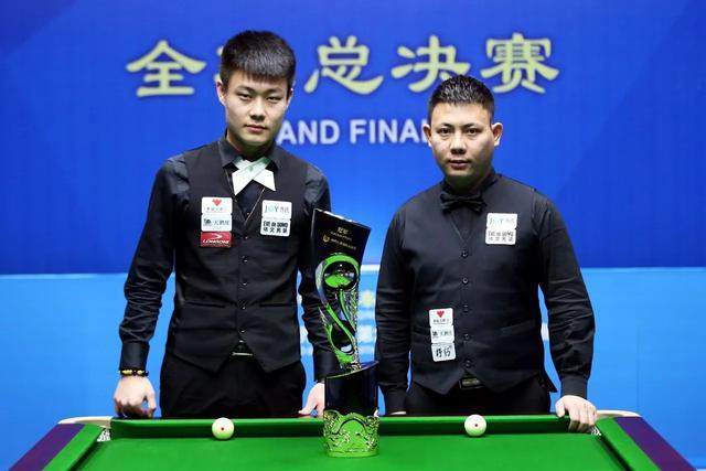 与姆巴佩 与姆巴佩