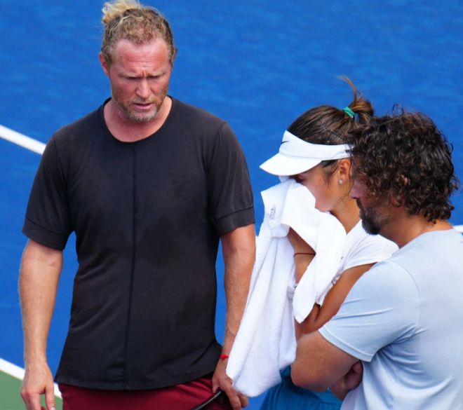 在各队争胜 在各队争胜