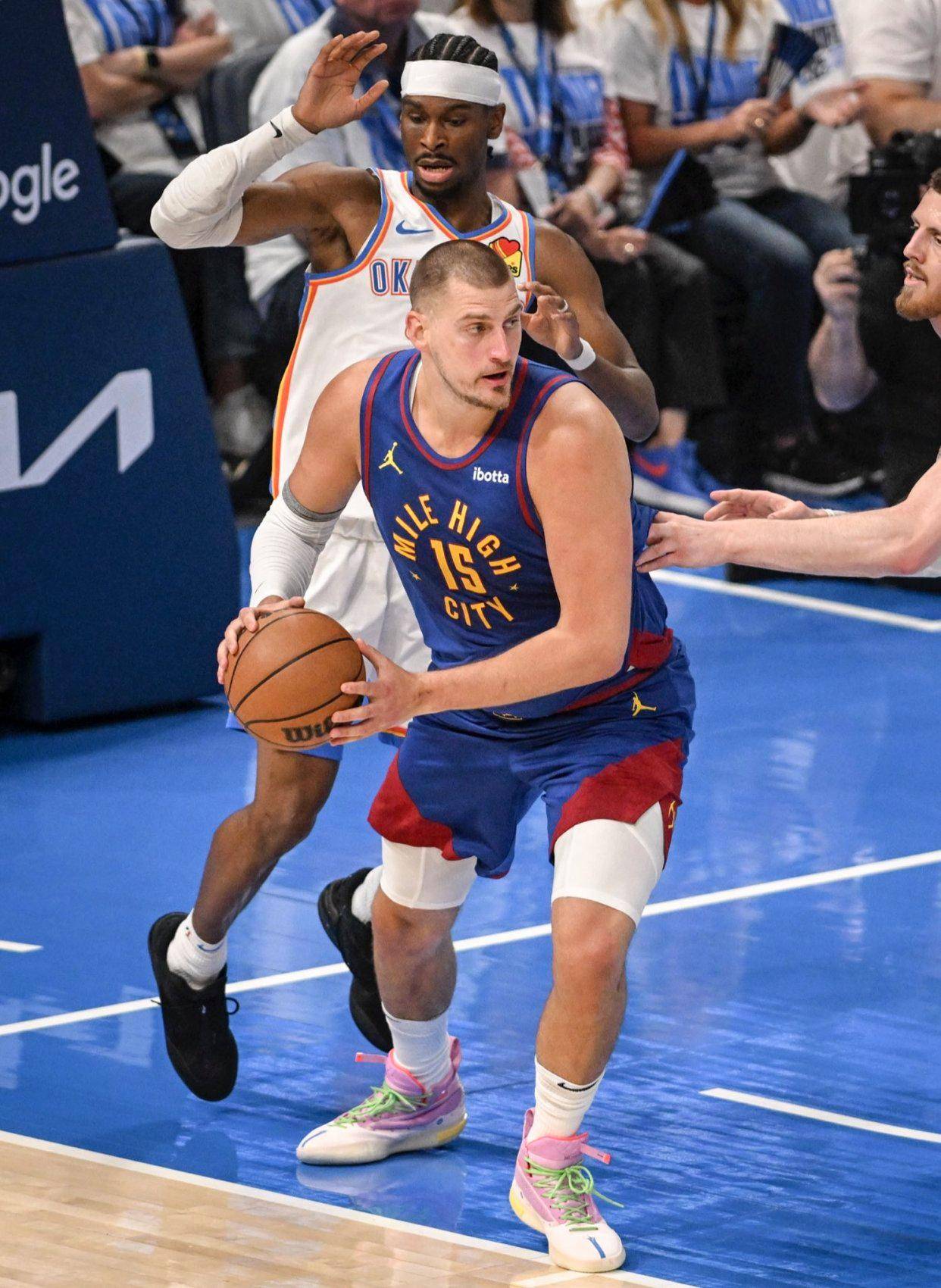 裁判控场不 裁判控场不